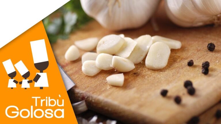 Segreti per Preparare l’Aglio Tritato Perfetto
