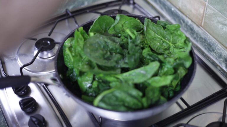 Spinaci in busta: la soluzione pratica per un’alimentazione sana