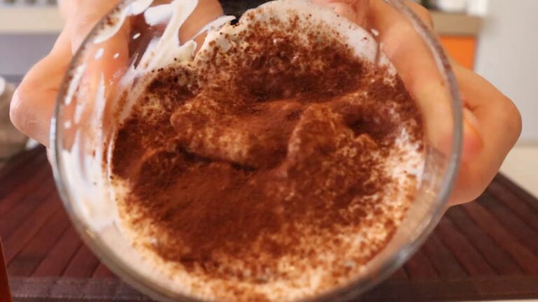 Ricetta tiramisù con fette biscottate e yogurt