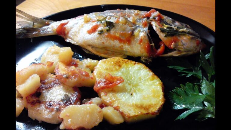 Orata in padella con patate e pomodorini