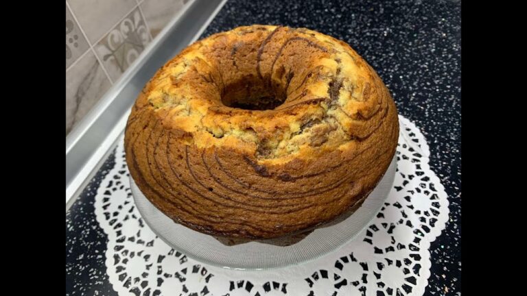 Torcolo Bicolore: La Deliziosa Tradizione Dolciaria