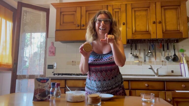 Biscotti al Gelato con Yogurt Greco: Un Dolce Fresco e Leggero