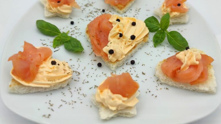 Tartine al Salmone con Maionese Perfetta